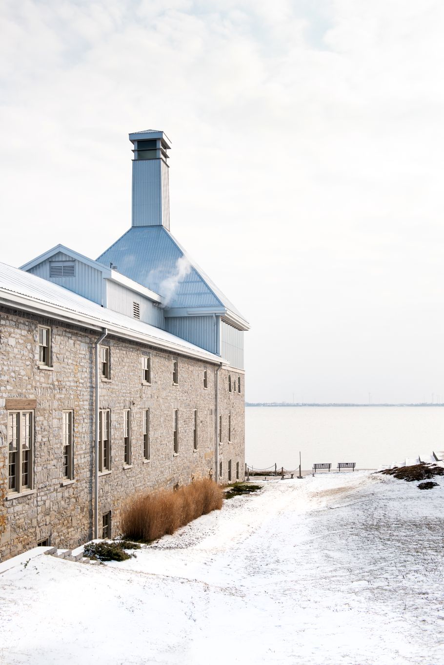 Image of Tett Centre in winter