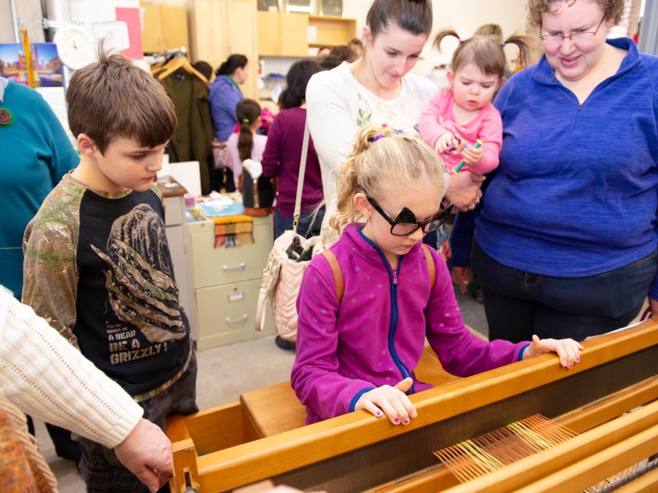 Kingston Handloom Weavers and Spinners